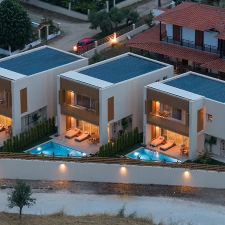 Villa Imperium Luxe 101-102 *